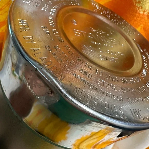 Vintage STANLEY Aladdin Green Thermos with handle Quart Size - Picture 5 of 6